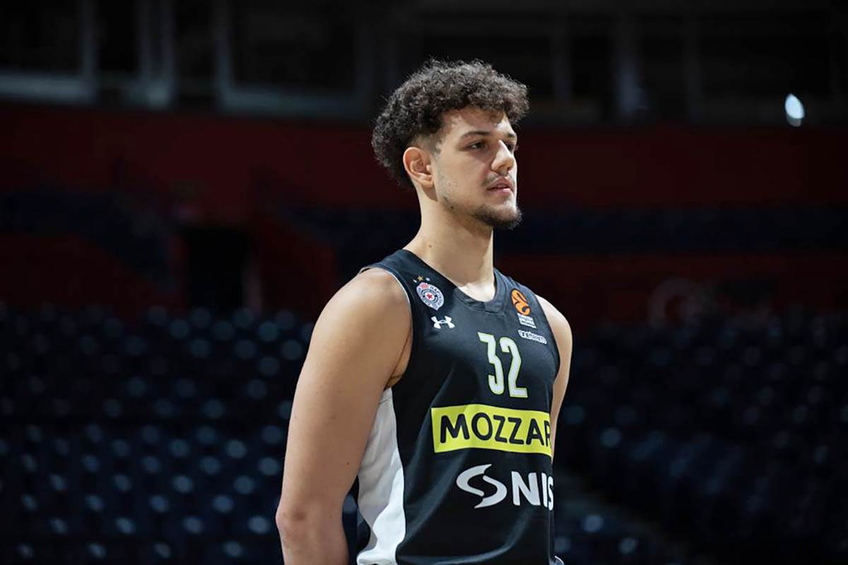 KK Partizan predstavljanje dresa (26).jpeg