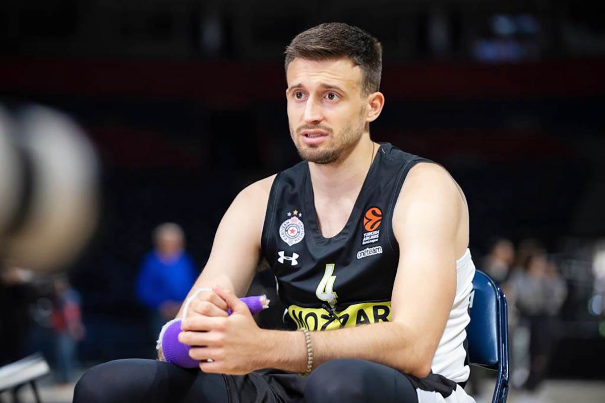 KK Partizan predstavljanje dresa (30).jpeg