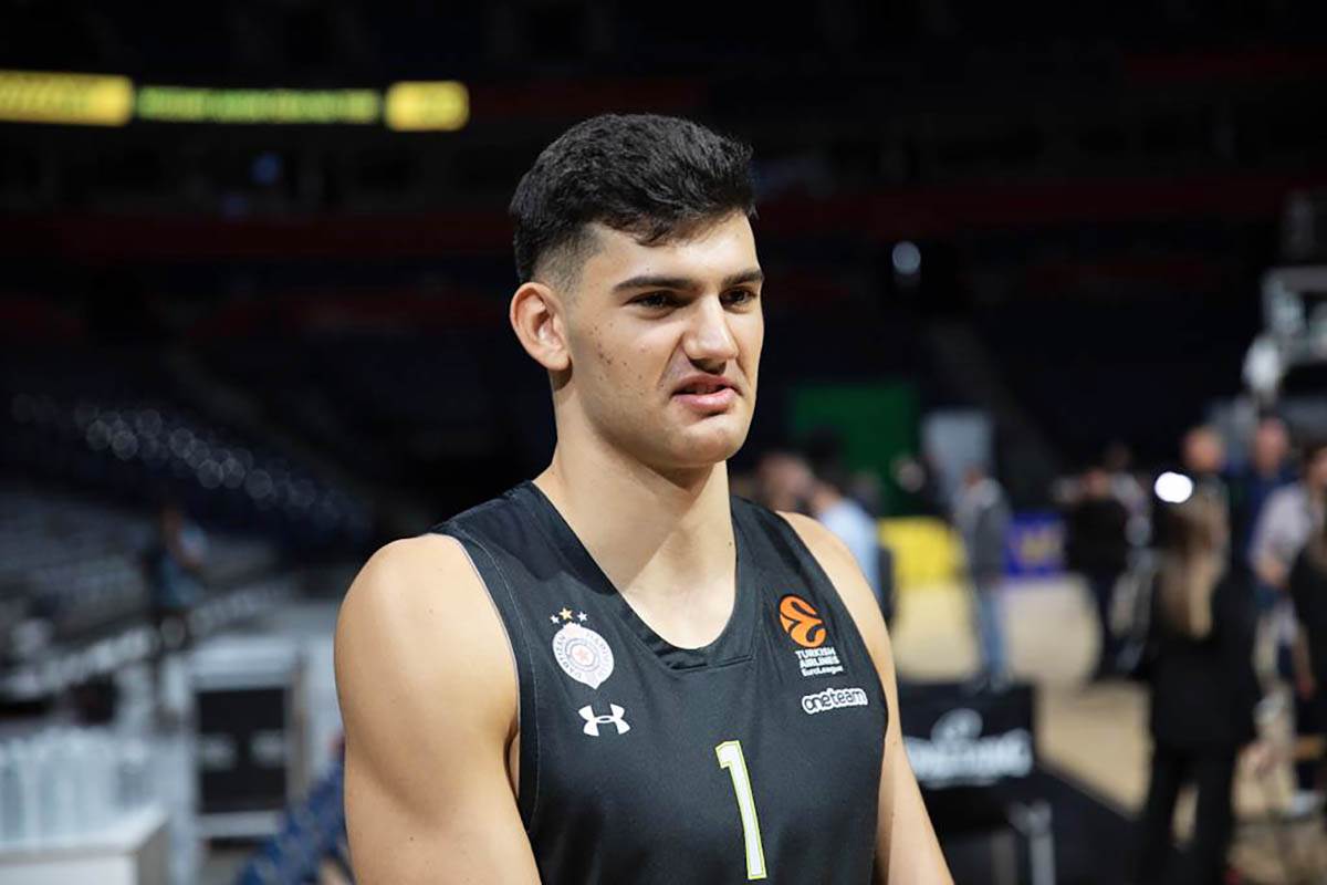 KK Partizan predstavljanje dresa (36).jpeg