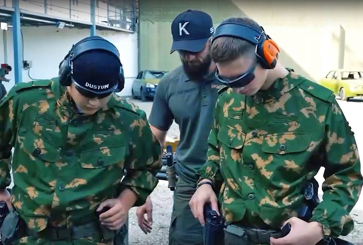 Kadirov mladi vojnici (3).jpg