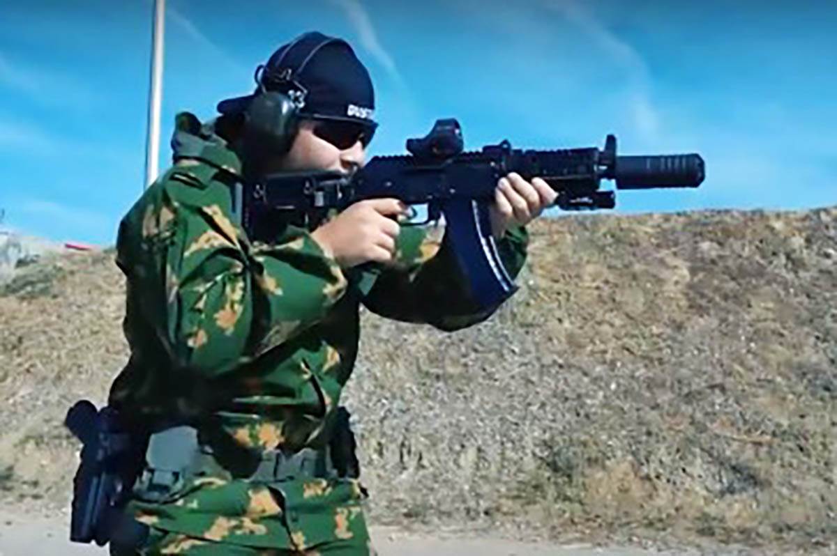 Kadirov mladi vojnici (5).jpg