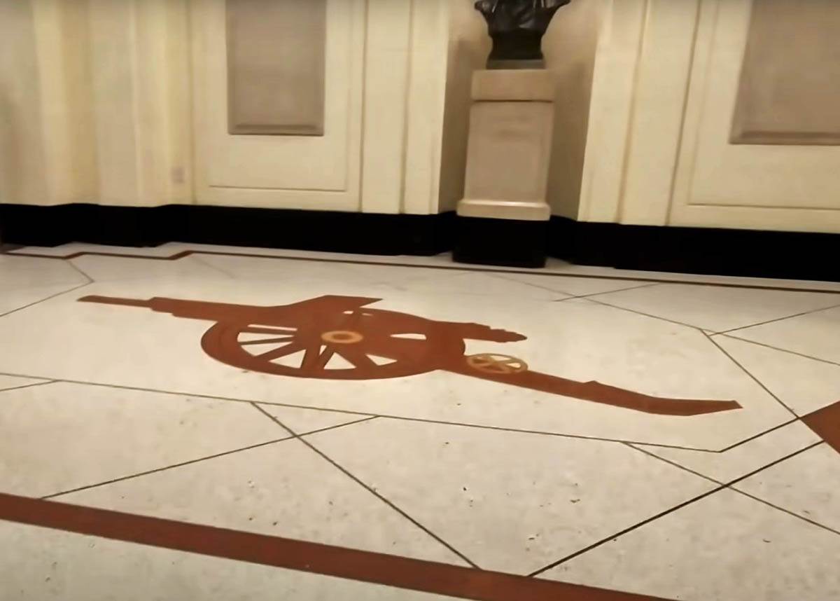 Arsenal Hajberi (3).jpg