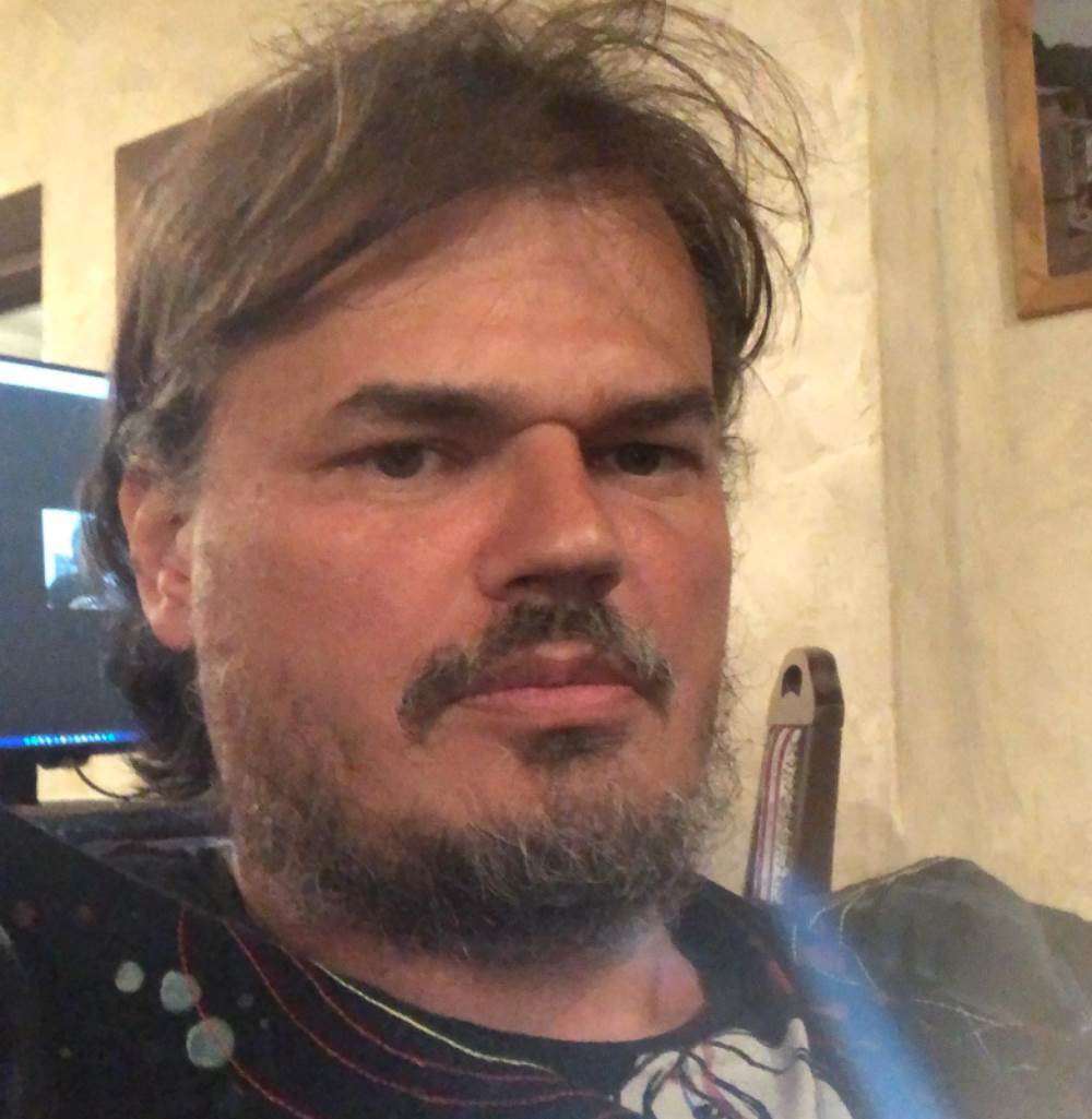 marija petronijević suprug2.png