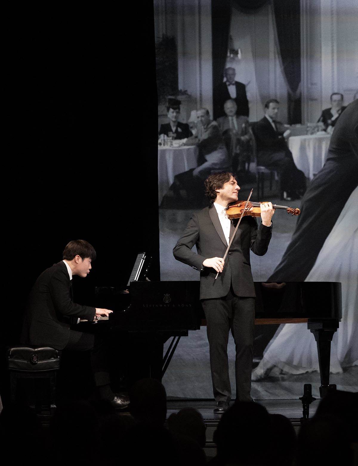 printskrin Čaplin osmeh.jpg