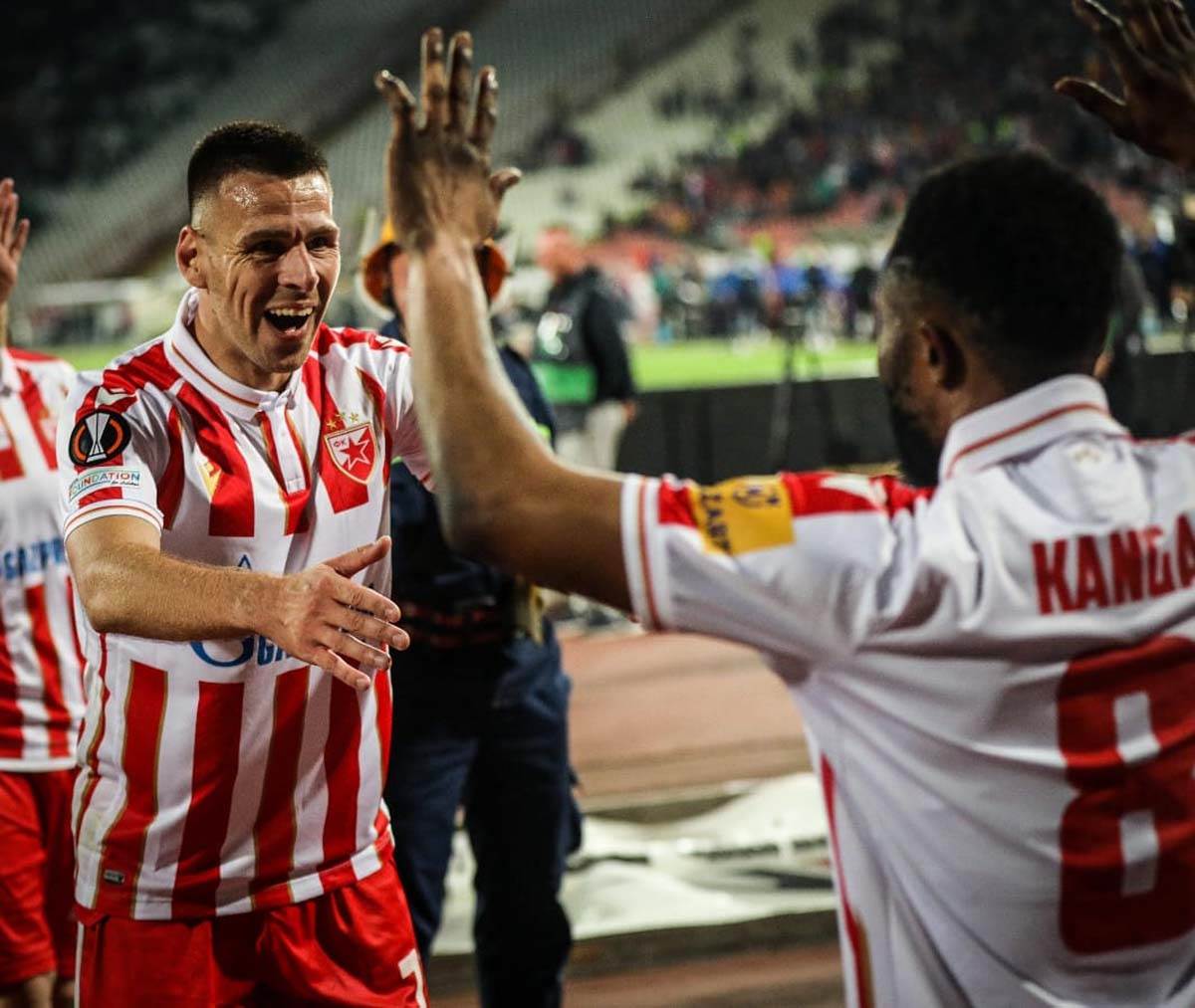 Crvena Zvezda Kanga  (4).jpg