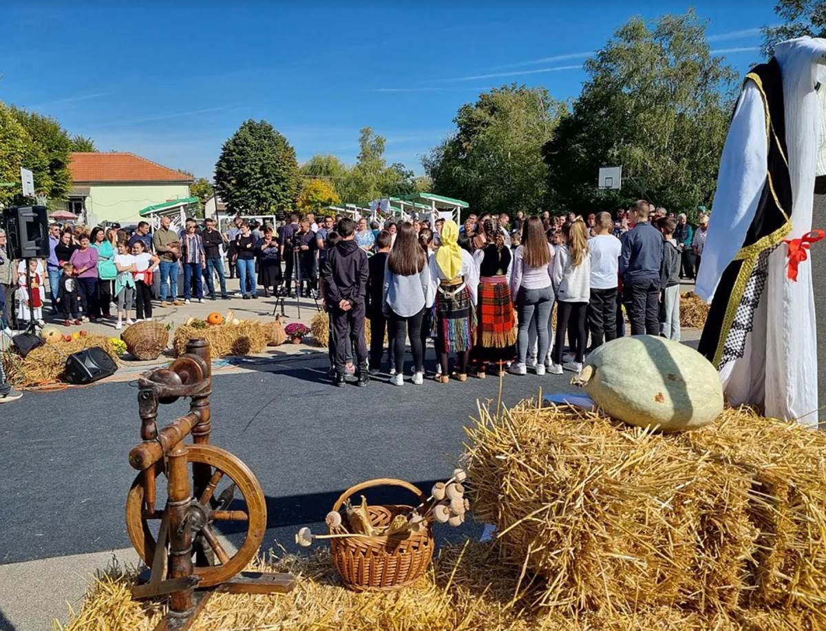 Miholjski susreti sela 2022 FOTO SIRMIUMINFO