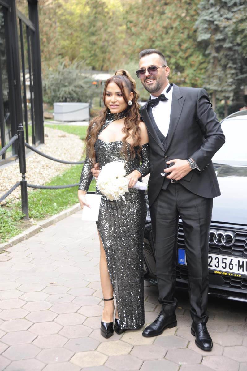 Aleksandra Mladenović pre i posle