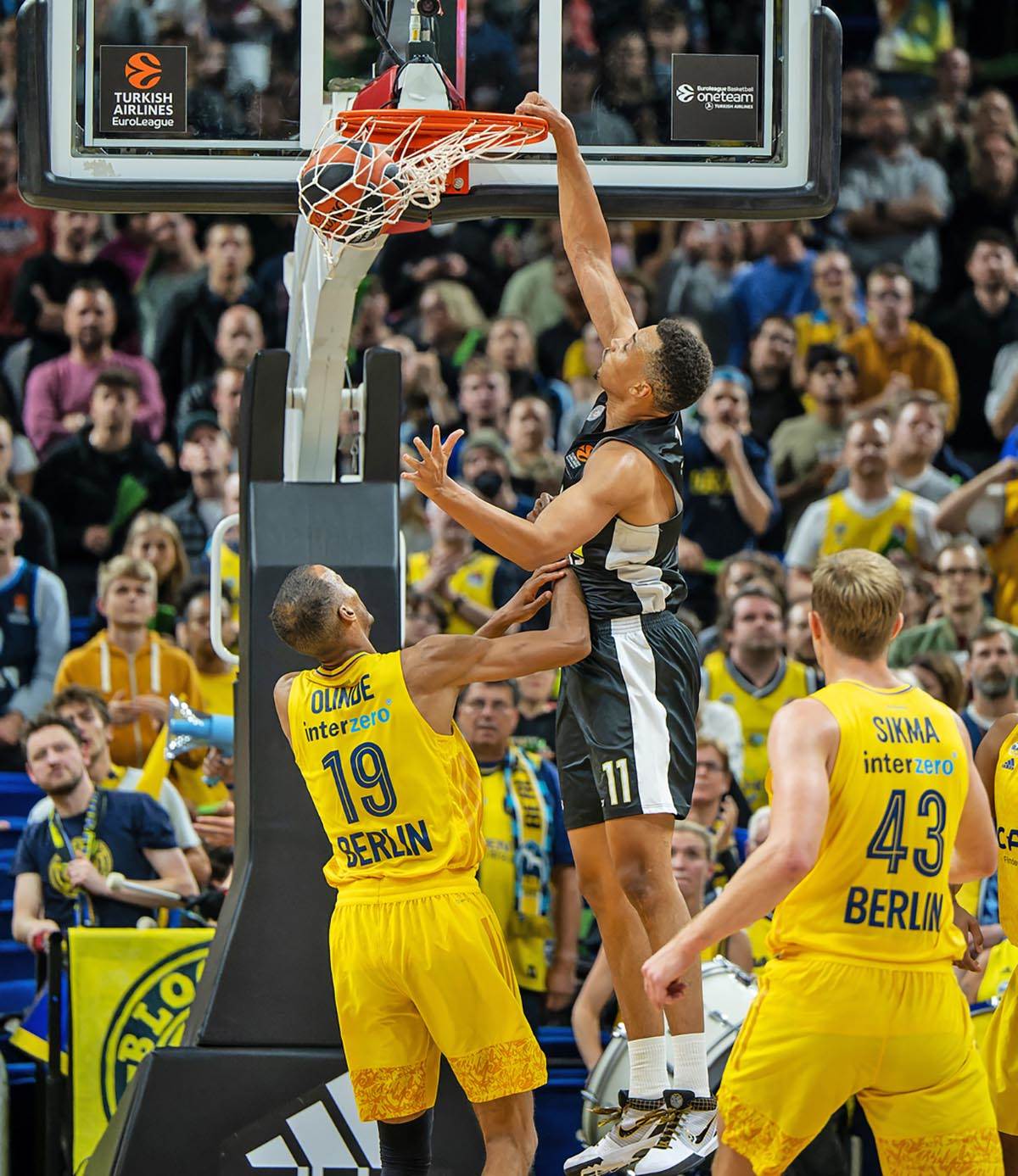 Alba Partizan (8).jpg