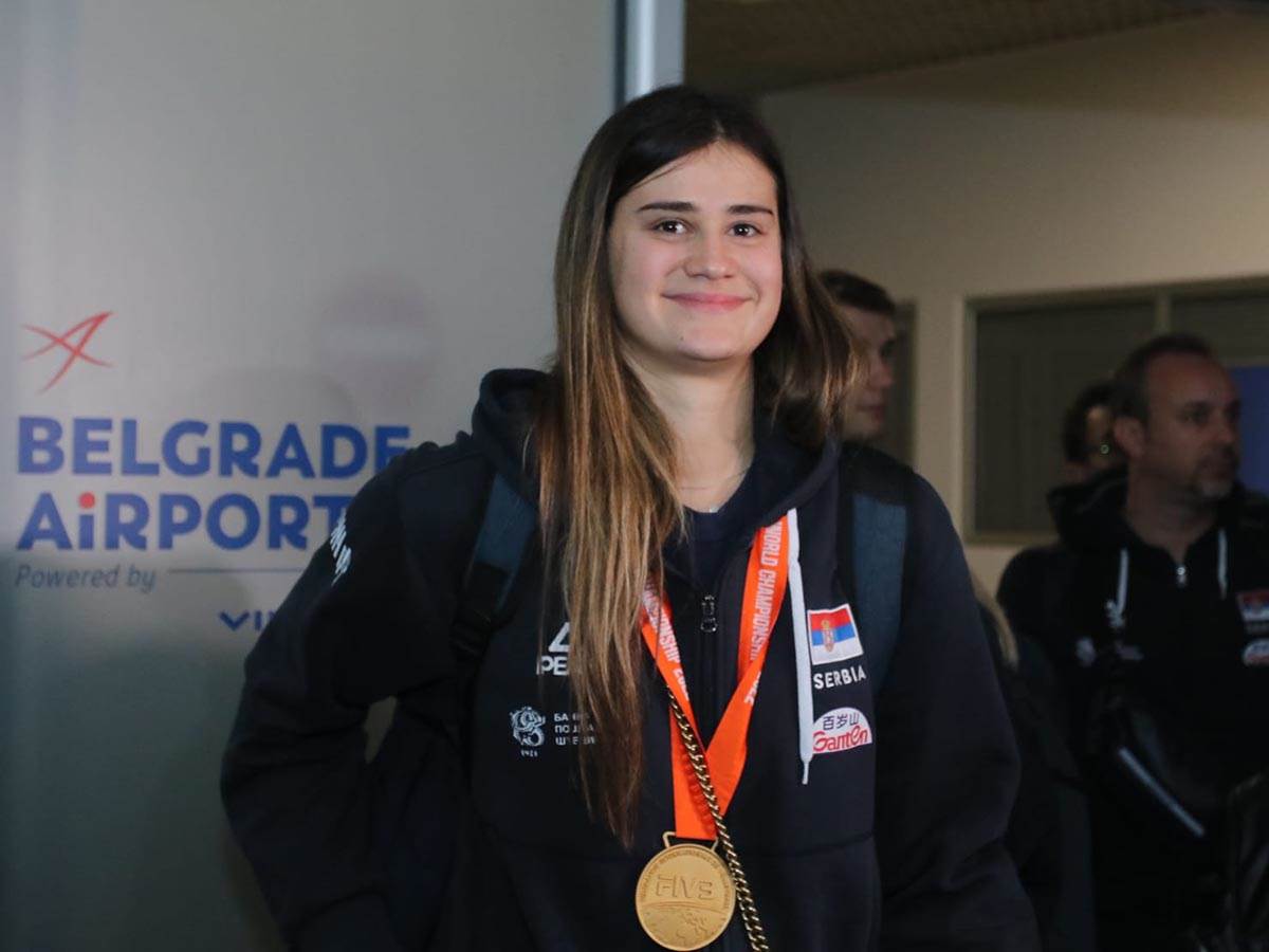 WhatsApp Image 2022-10-16 at 13.08.54 (1).jpg