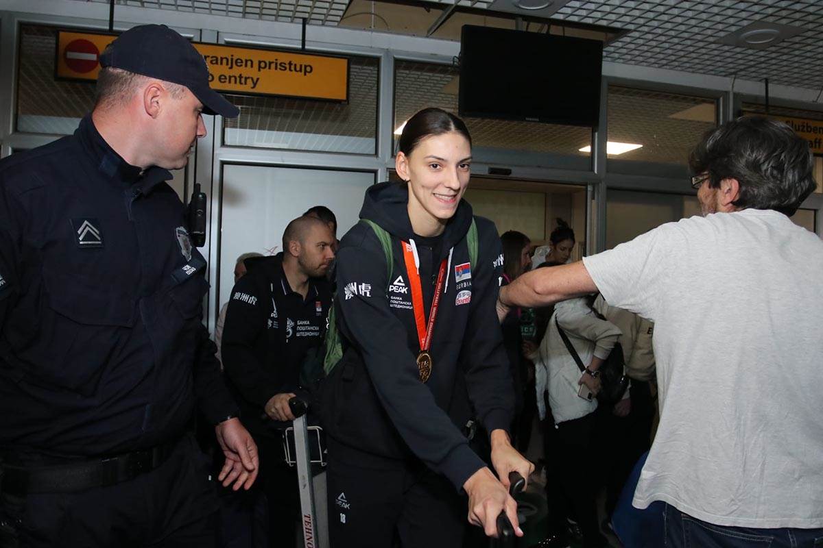 WhatsApp Image 2022-10-16 at 13.09.00.jpg