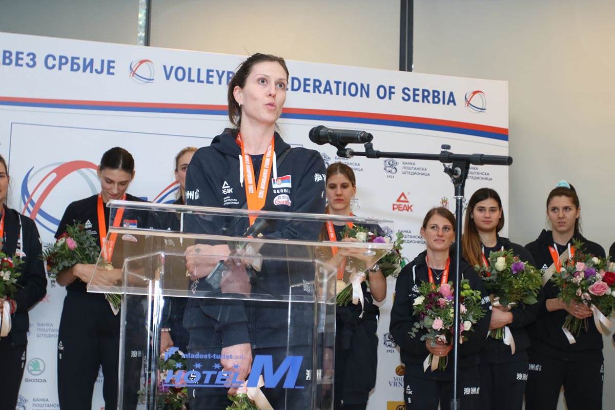 WhatsApp Image 2022-10-16 at 13.57.59 (1).jpg