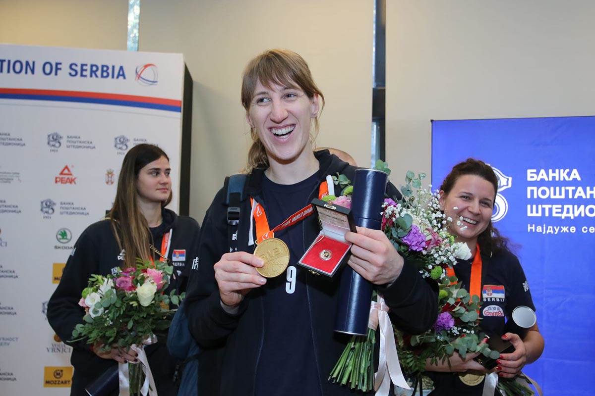 WhatsApp Image 2022-10-16 at 13.58.02 (1).jpg