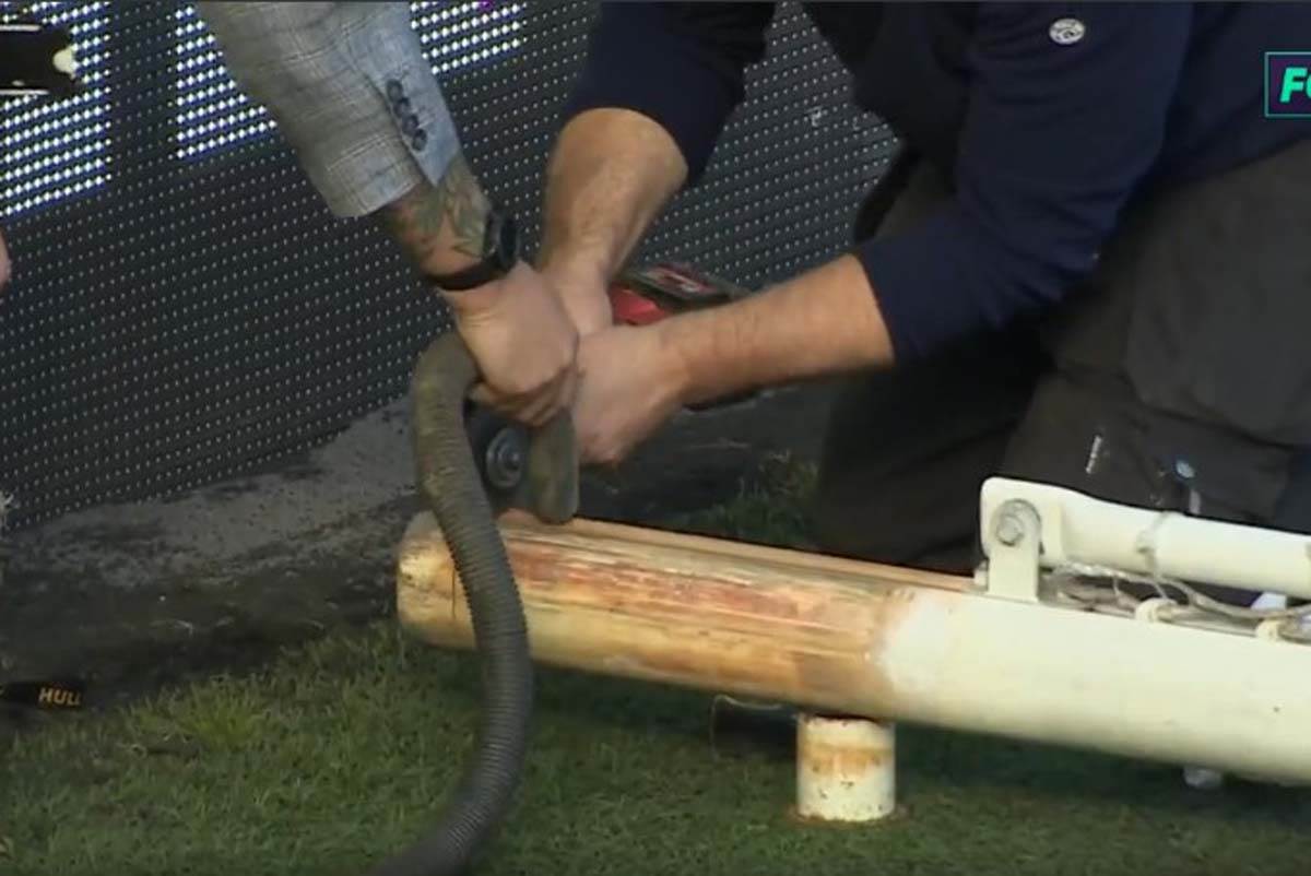 Hal Birmingem preveliki go  (2).jpg