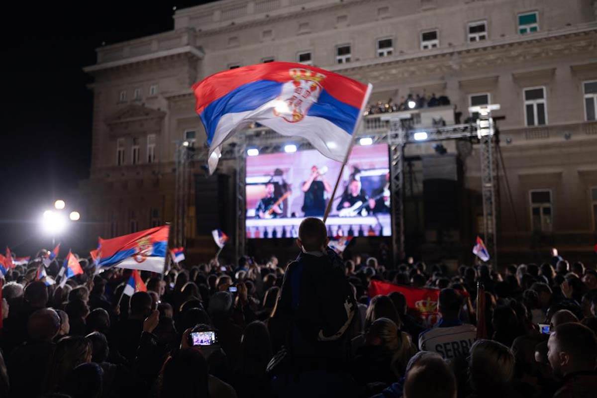 Danijele Santareli na srpskom pozdravio publiku