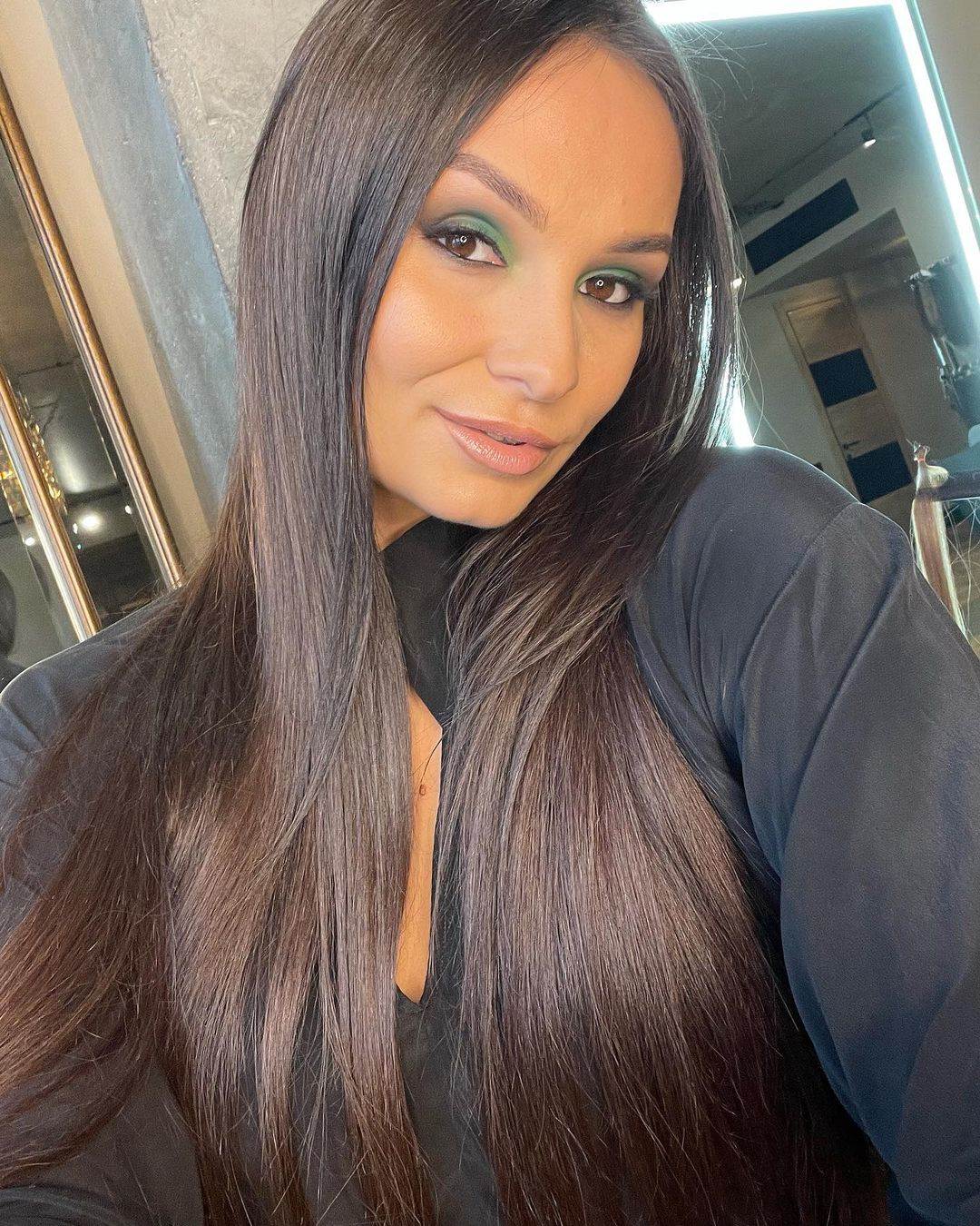 Beloruskinja Katarina Kavaleva se bori protiv muškarca