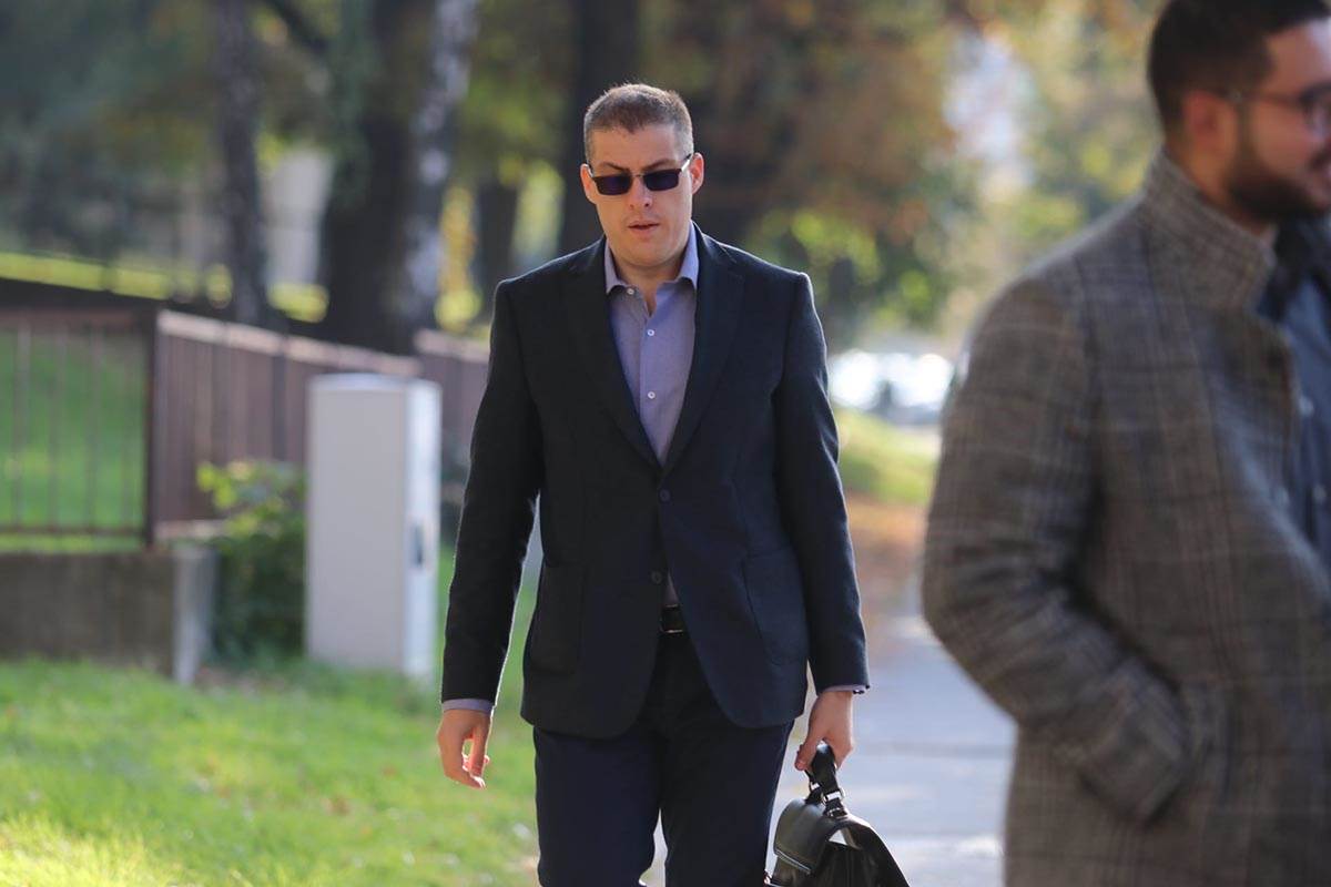 WhatsApp Image 2022-10-20 at 09.39.47.jpg