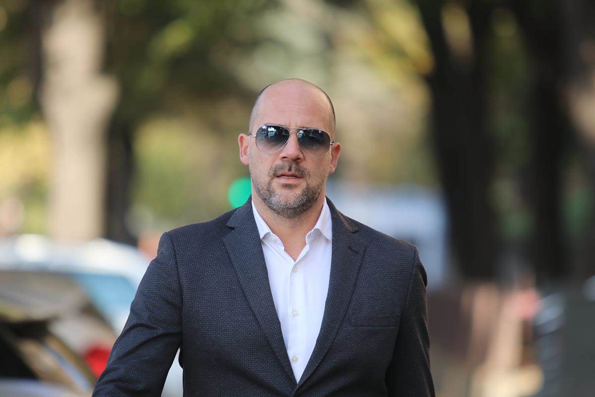 WhatsApp Image 2022-10-20 at 09.39.59 (1).jpg