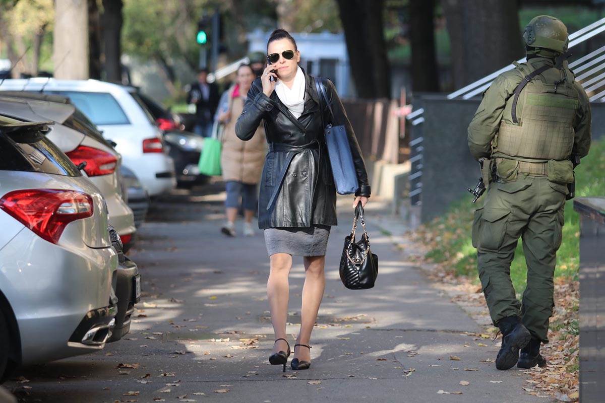 WhatsApp Image 2022-10-20 at 09.40.00 (1).jpg