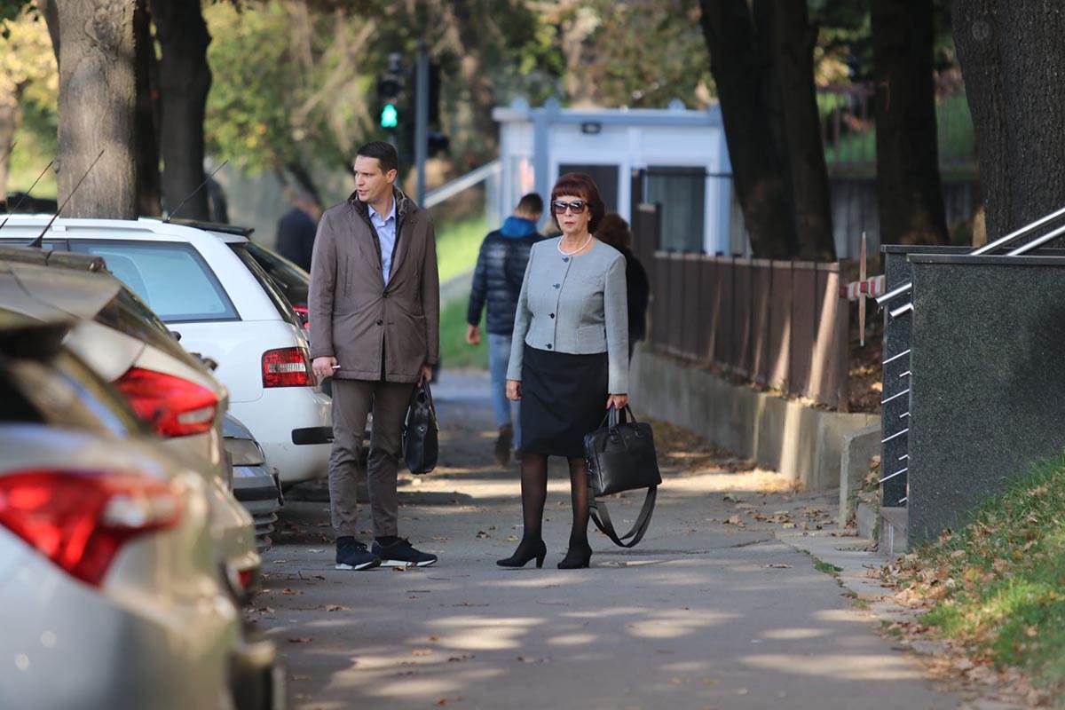 WhatsApp Image 2022-10-20 at 09.40.02 (1).jpg