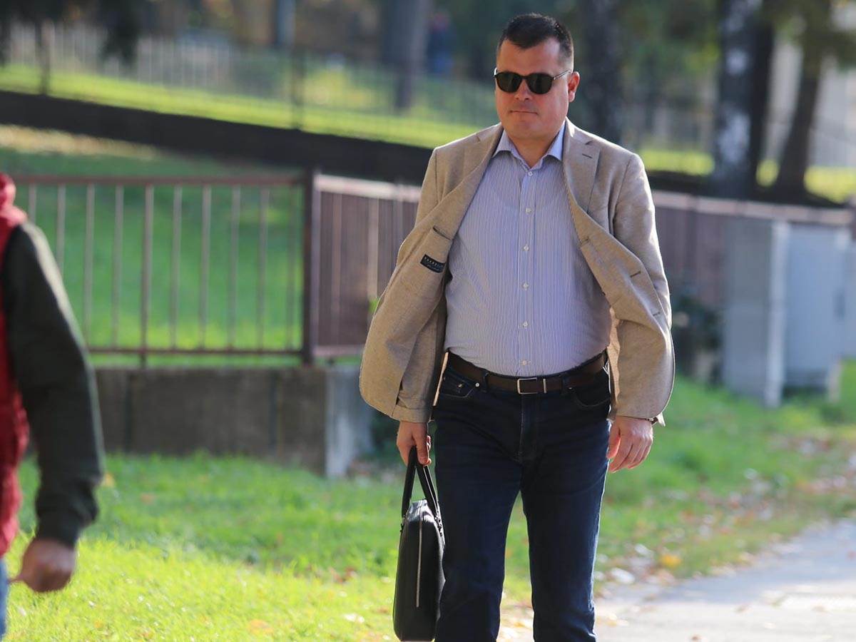 WhatsApp Image 2022-10-20 at 09.40.02 (2).jpg