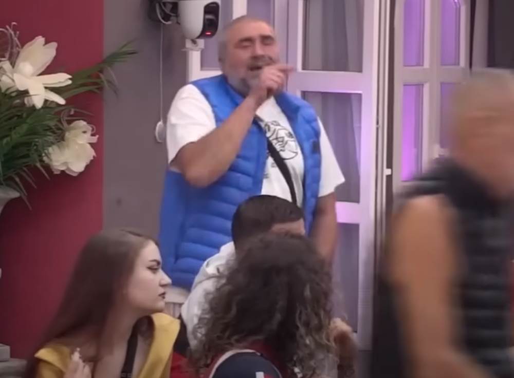 miki đuričić3.png