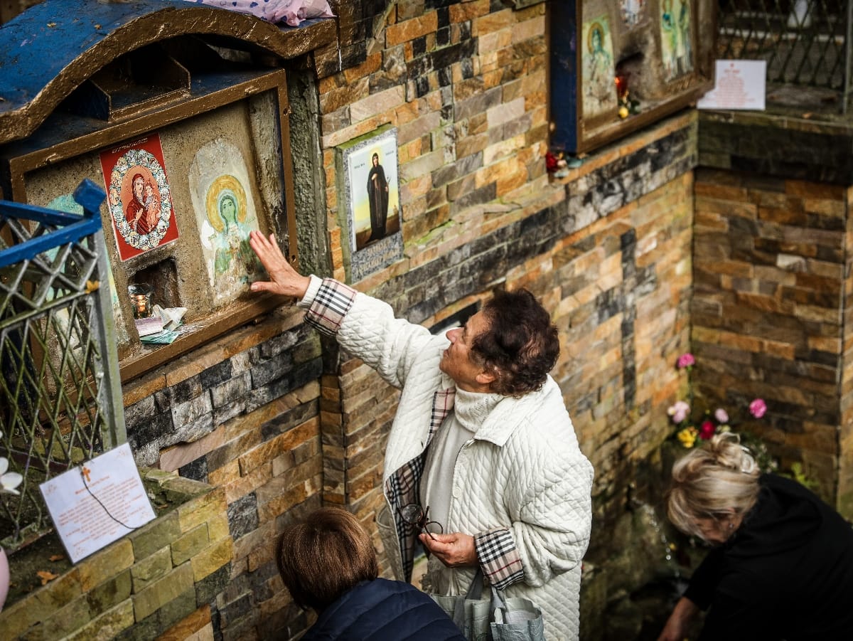 Izvor Svete Petke Zeleznik Liturgija (17).jpeg