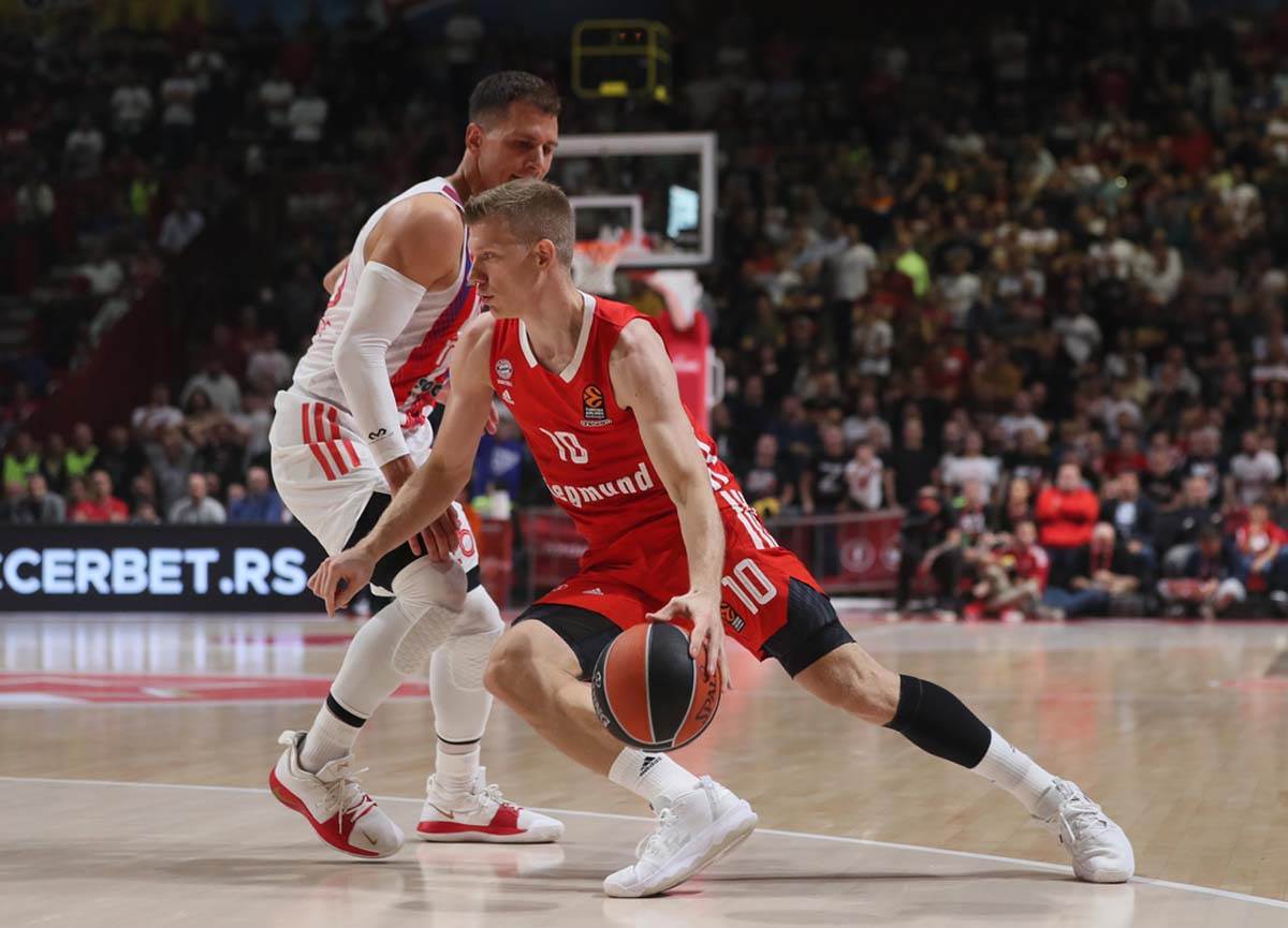 Crvena zvezda još isprobava igrače analiza sezone u ABA i Evroligi