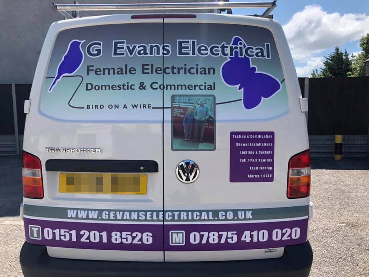 Najbolja žena električar