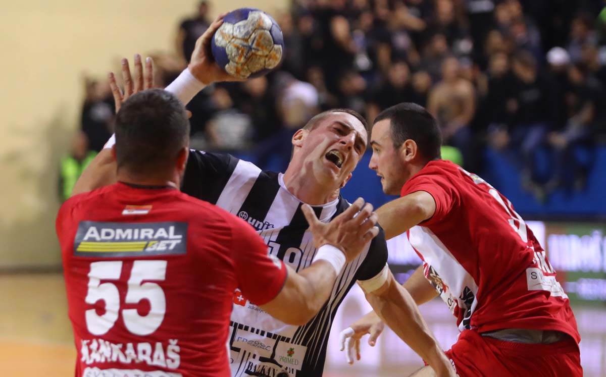 Partizan Zvezda rukomet  (8).jpg