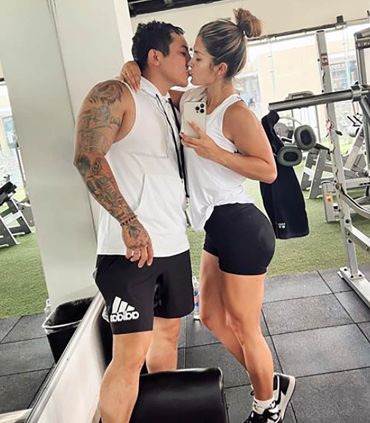 Kimberli Flores (4).png