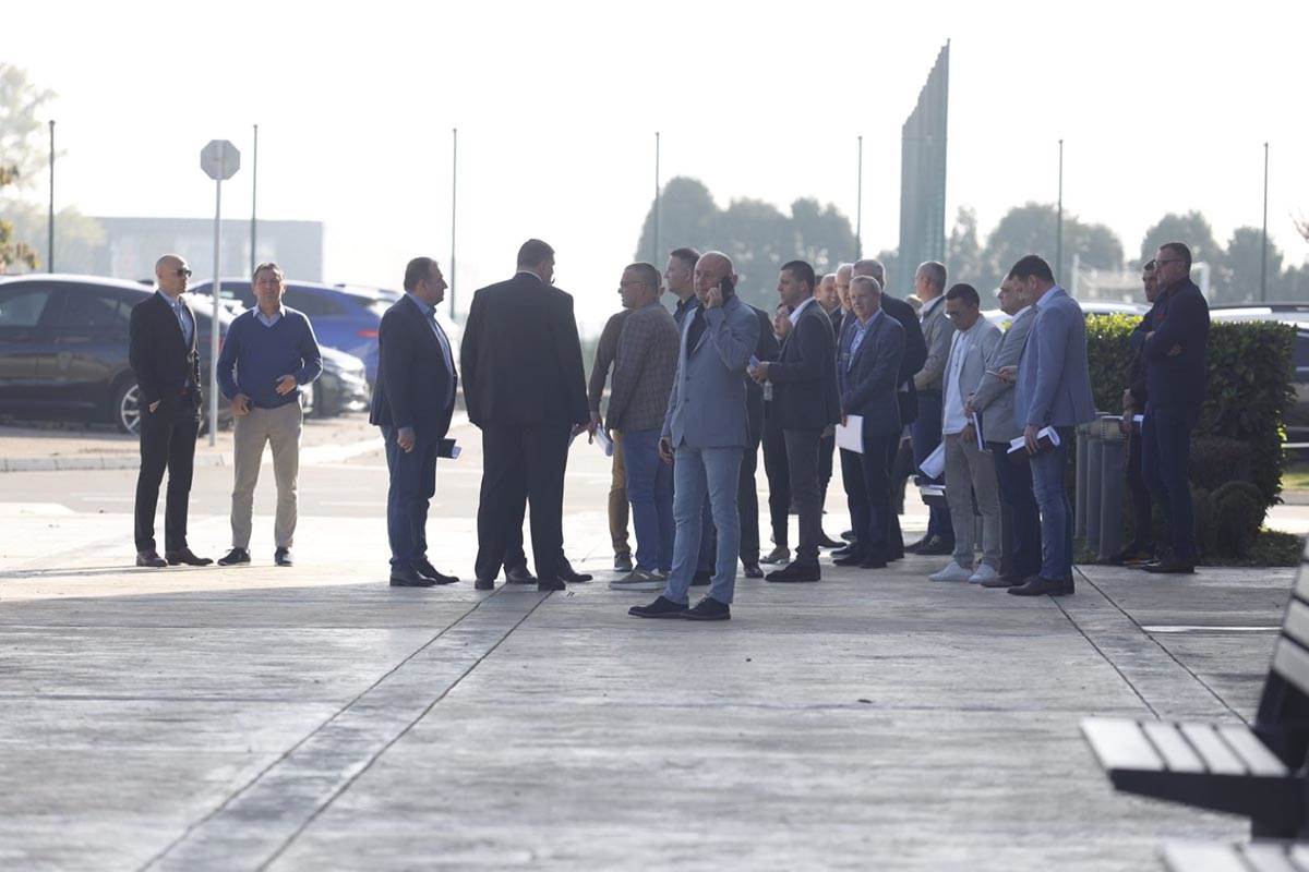 WhatsApp Image 2022-11-01 at 13.08.33.jpg