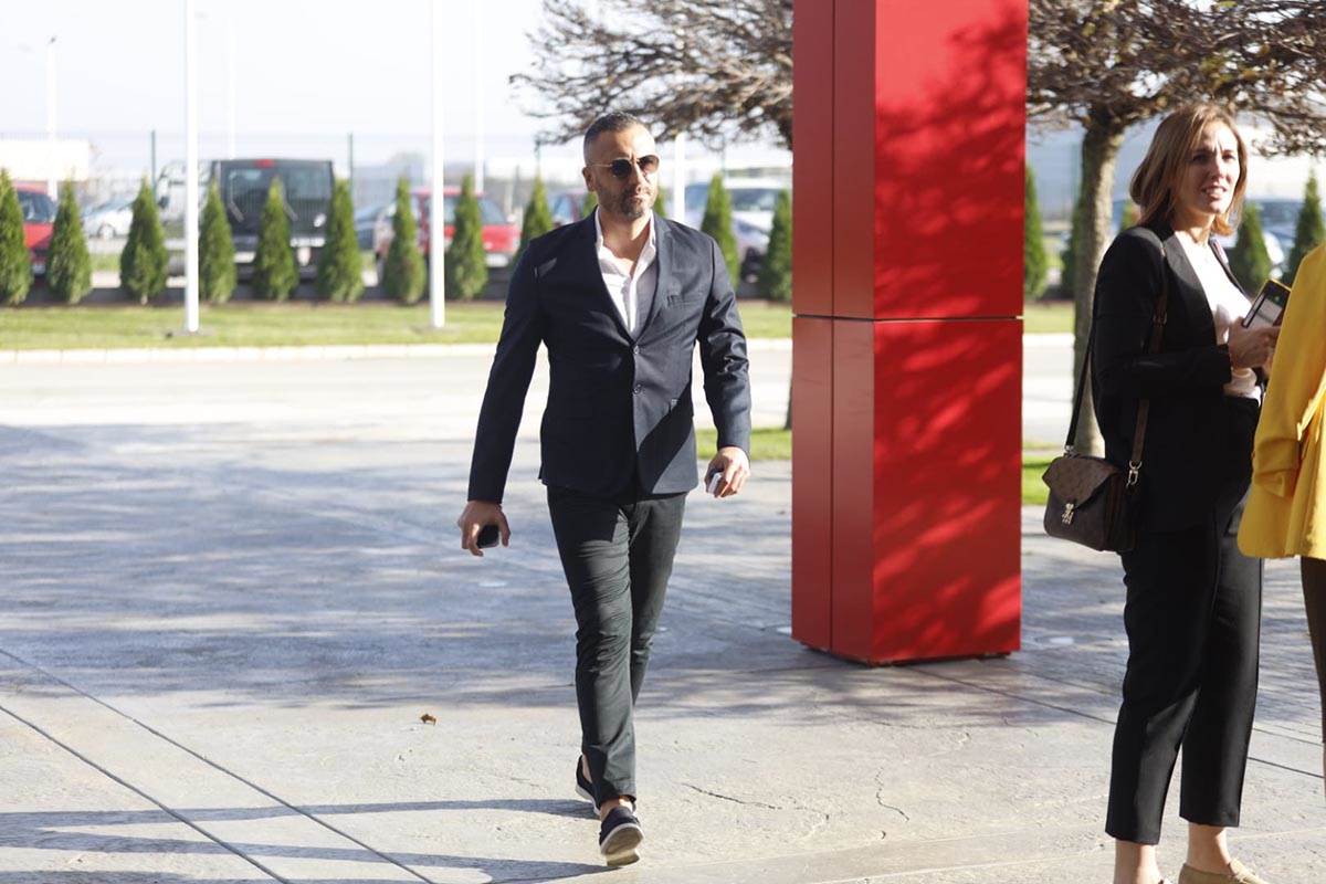 WhatsApp Image 2022-11-01 at 13.16.00.jpg