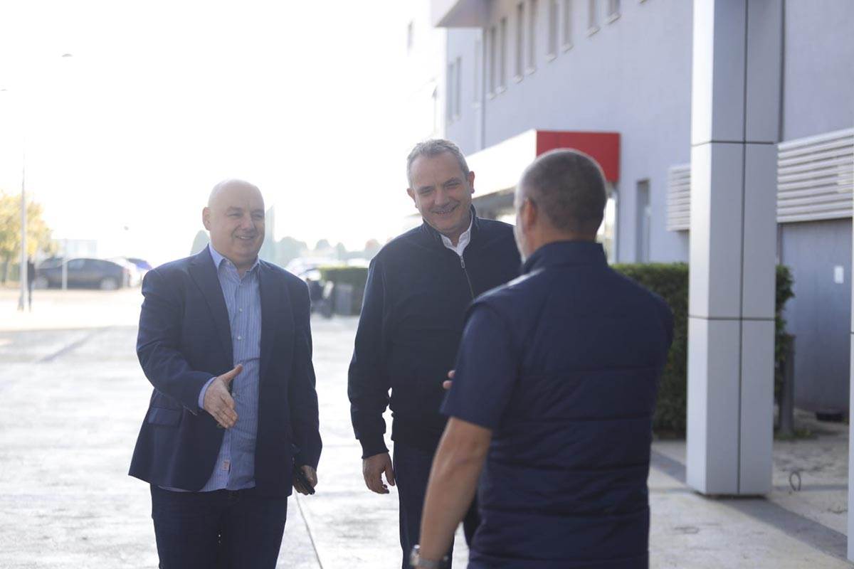 WhatsApp Image 2022-11-01 at 13.25.03 (1).jpg