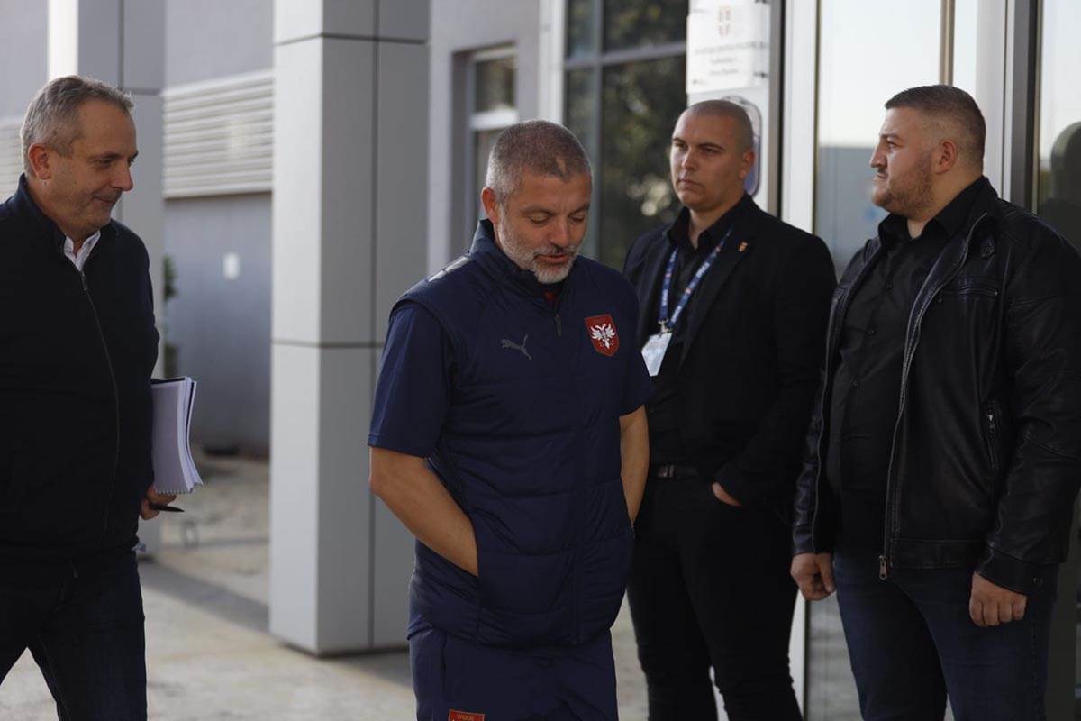 WhatsApp Image 2022-11-01 at 13.25.04 (1).jpg