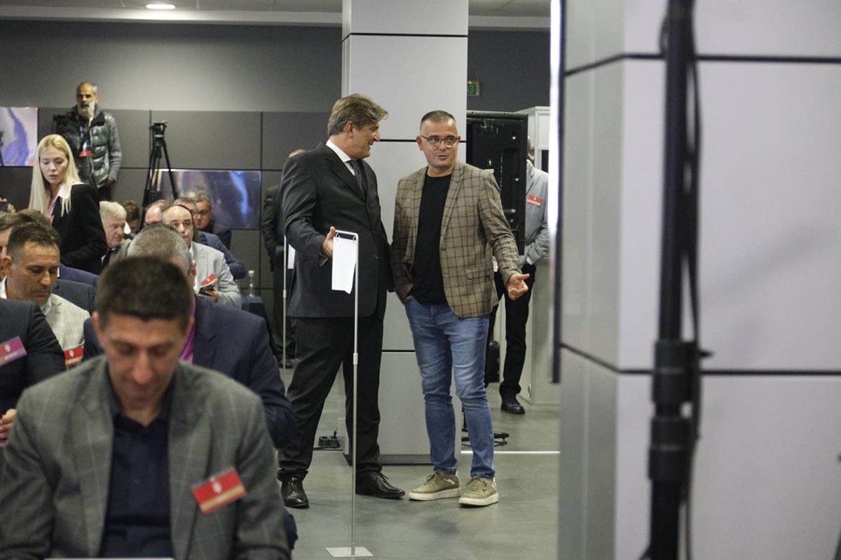 WhatsApp Image 2022-11-01 at 13.59.41.jpg