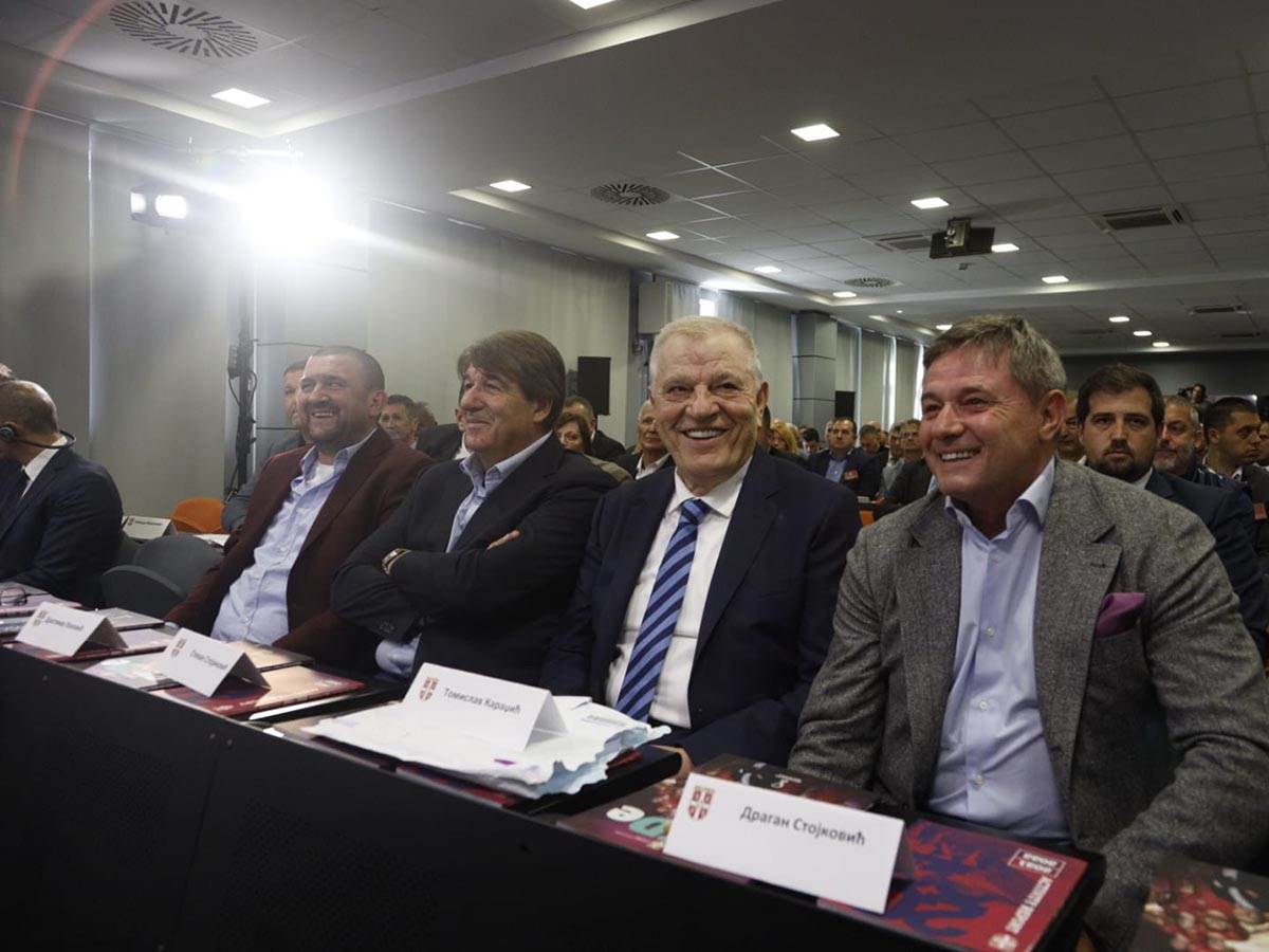 WhatsApp Image 2022-11-01 at 14.18.54 (1).jpg