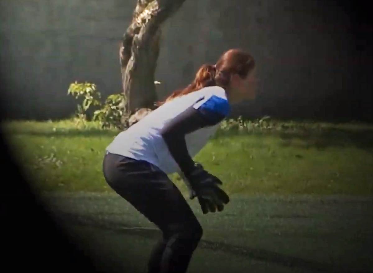 Pijani zenski golman (10).png