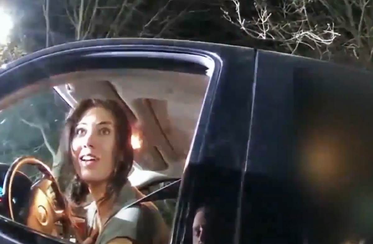 Pijani zenski golman (1).png