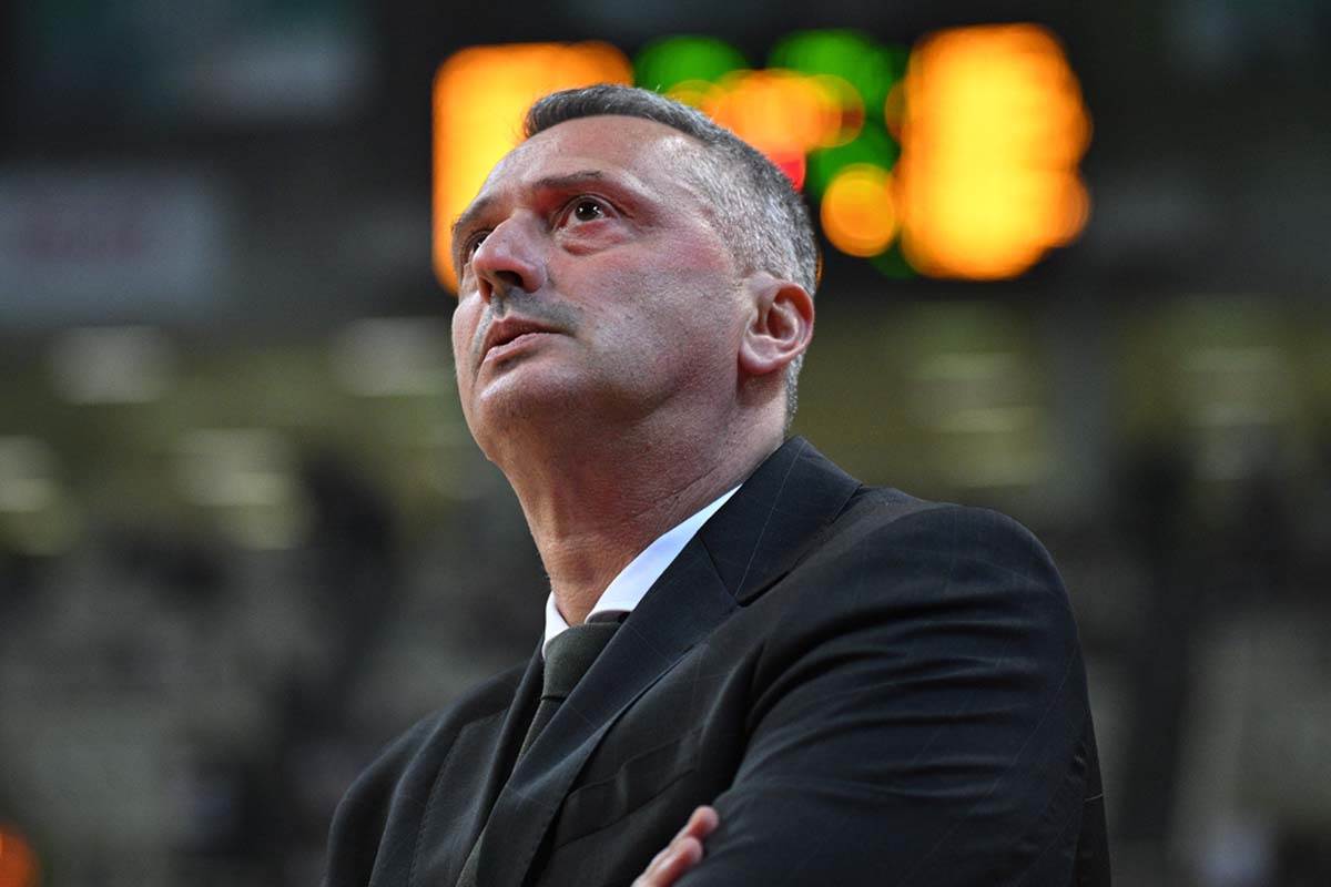 Doktor Partizana pogođen flašom u Atini