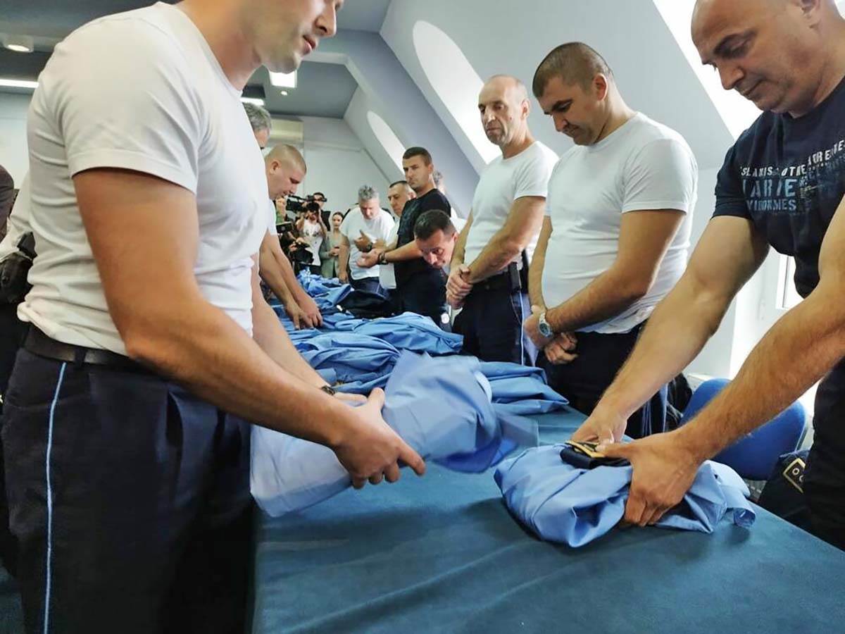 Srpski policajci Kosovo (6).jpg