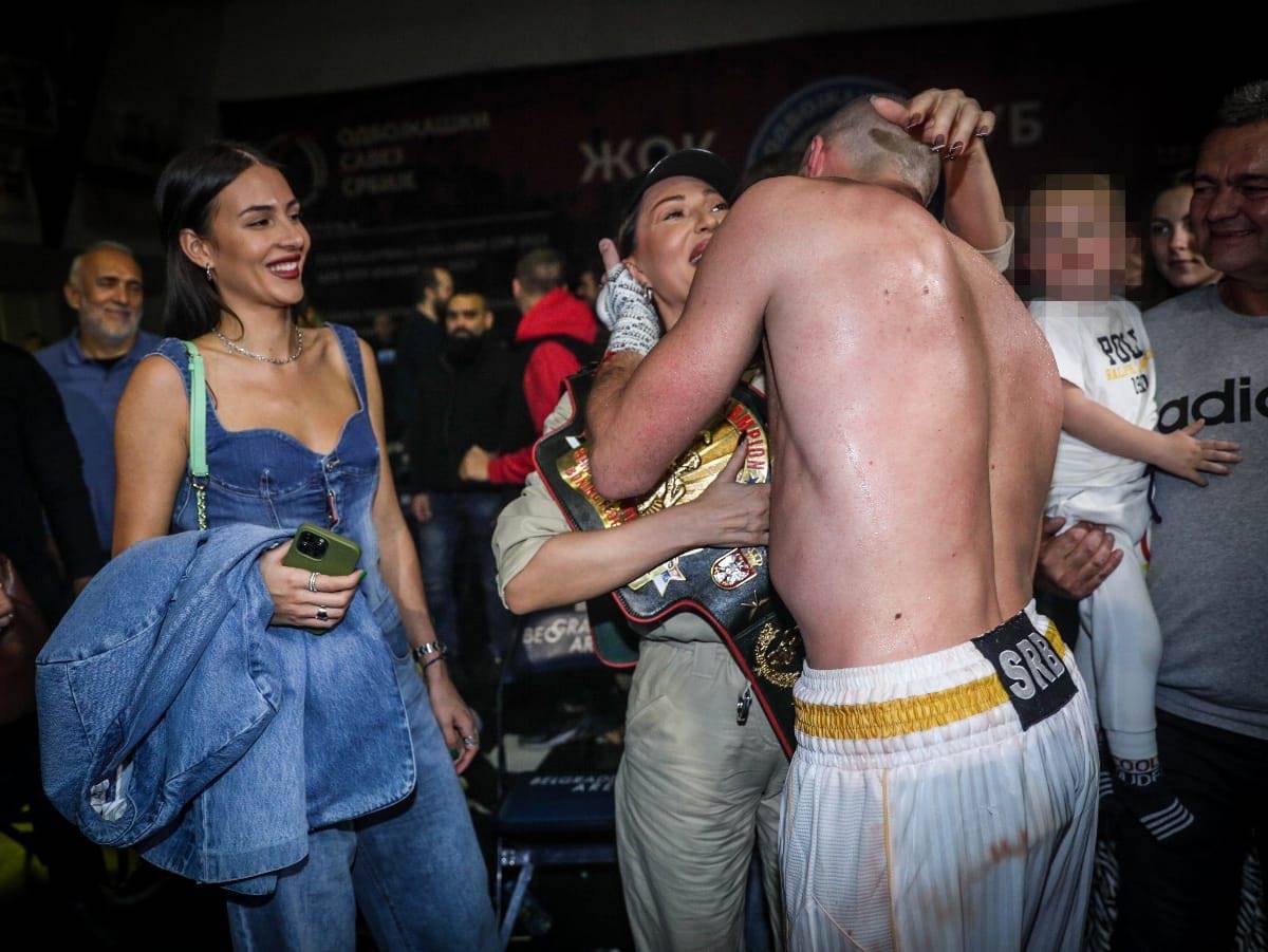 WhatsApp Image 2022-11-08 at 22.10.20 (1).jpg