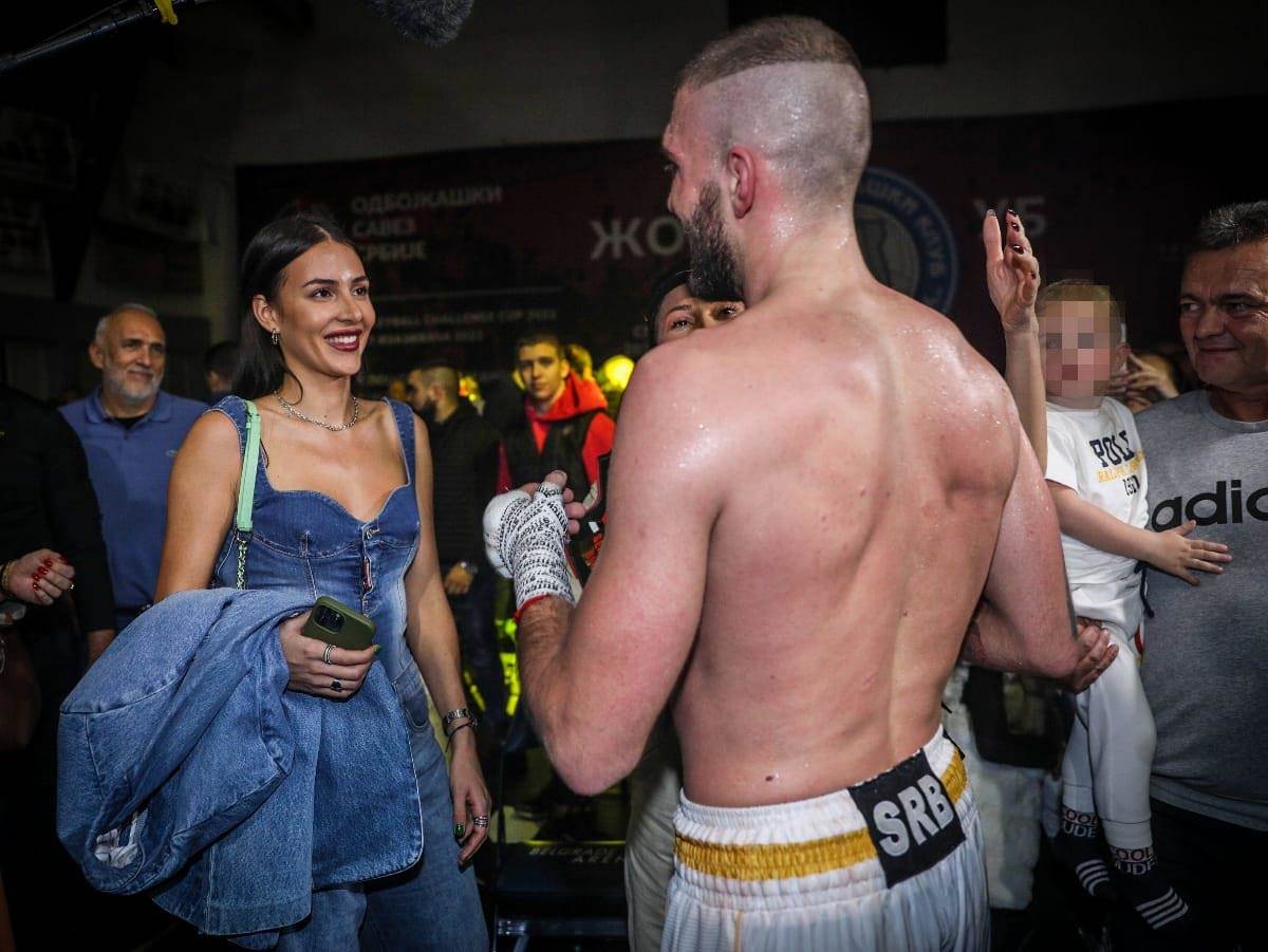 WhatsApp Image 2022-11-08 at 22.10.20.jpg