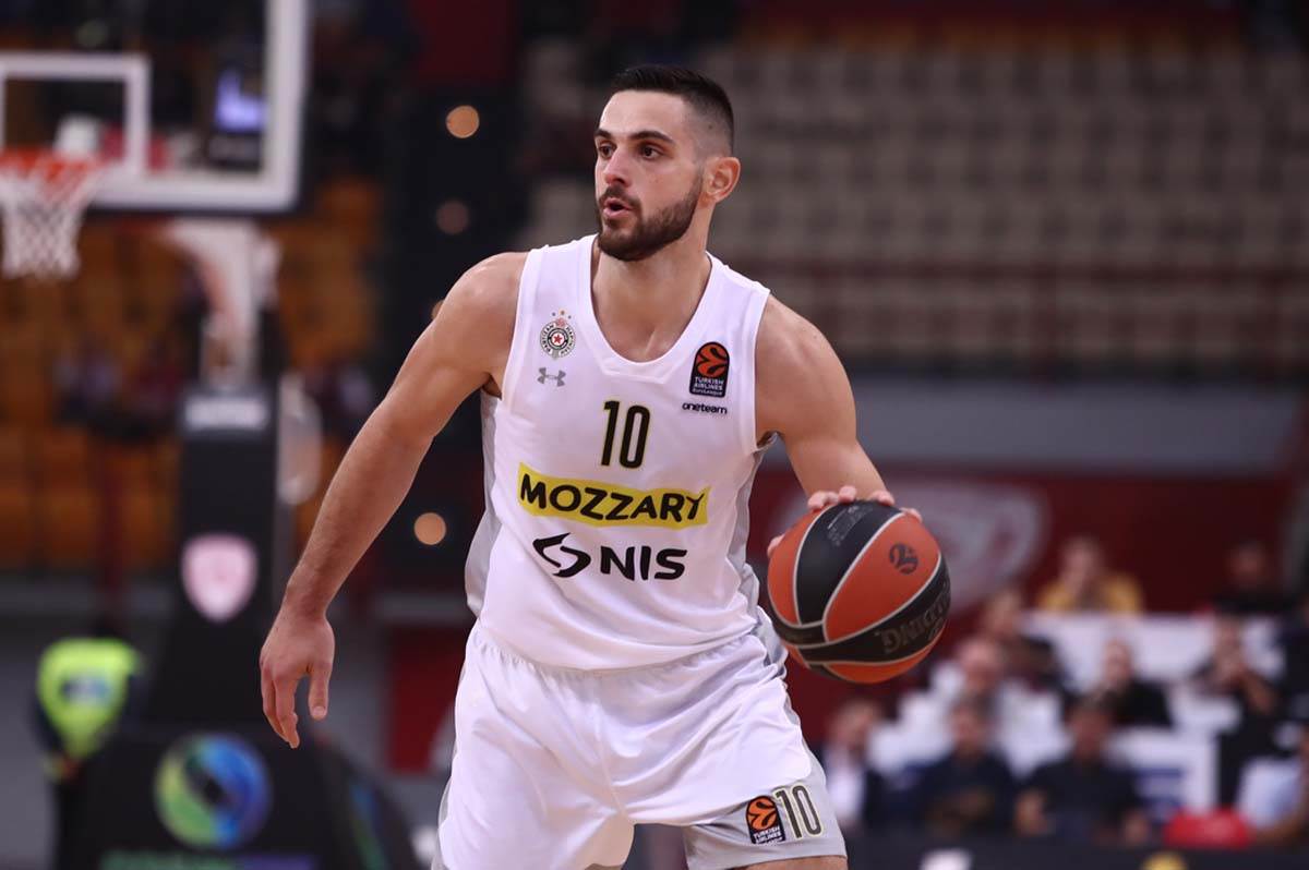 Olimpijakos Partizan  (6).jpg