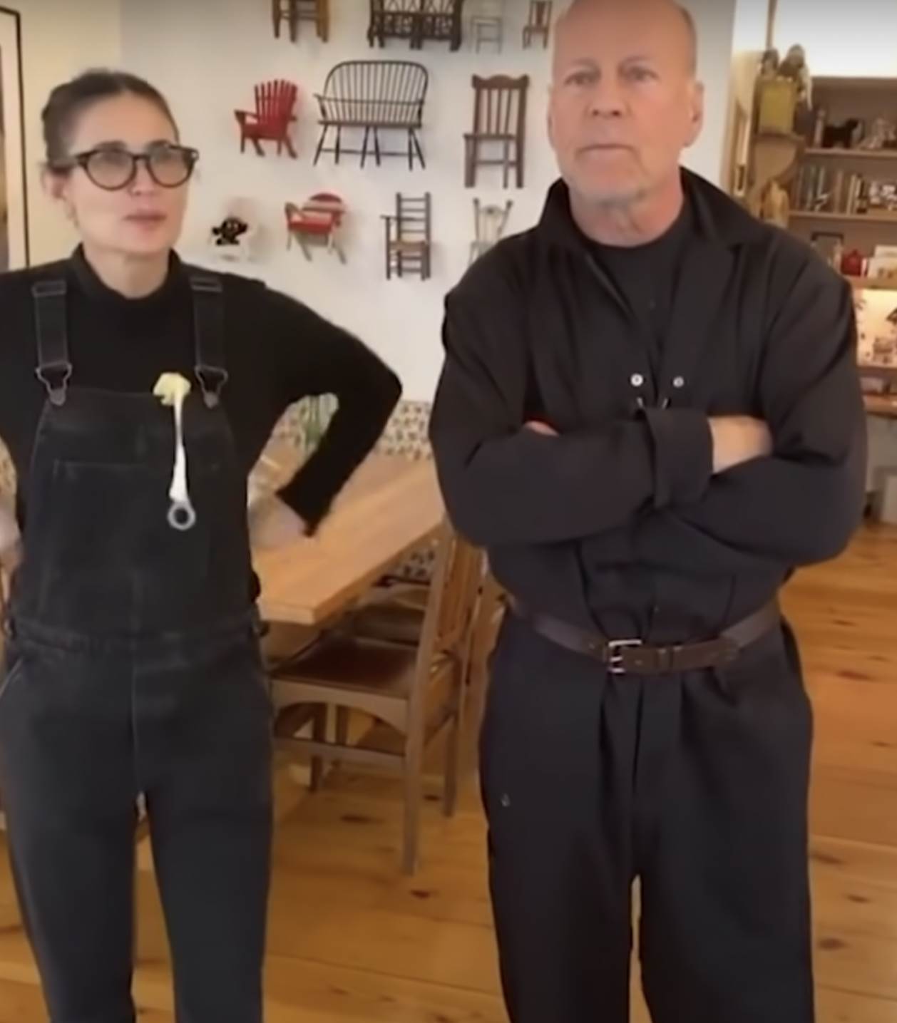 Demi Mur i Brus Vilis 3.png