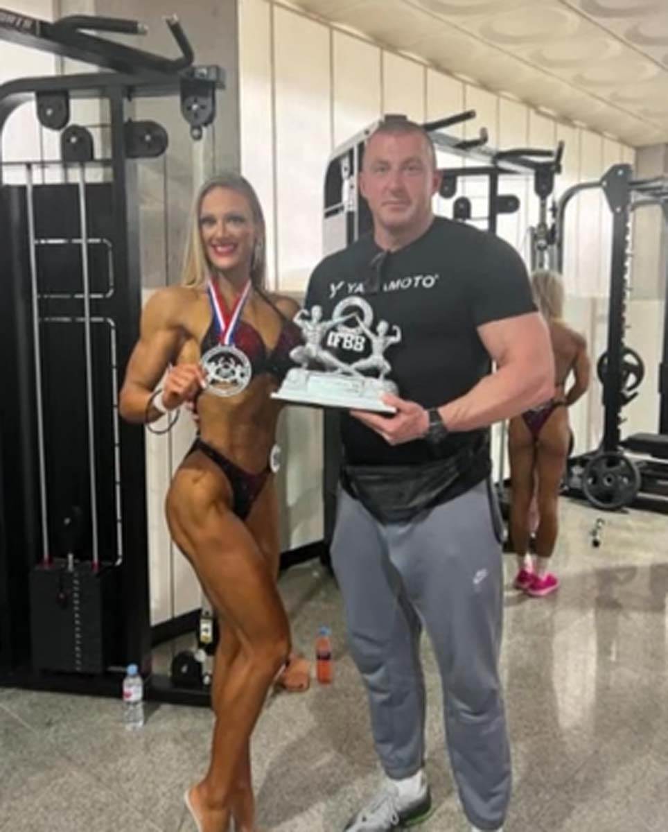 Maja Stanković  MONDO  (6).jpg