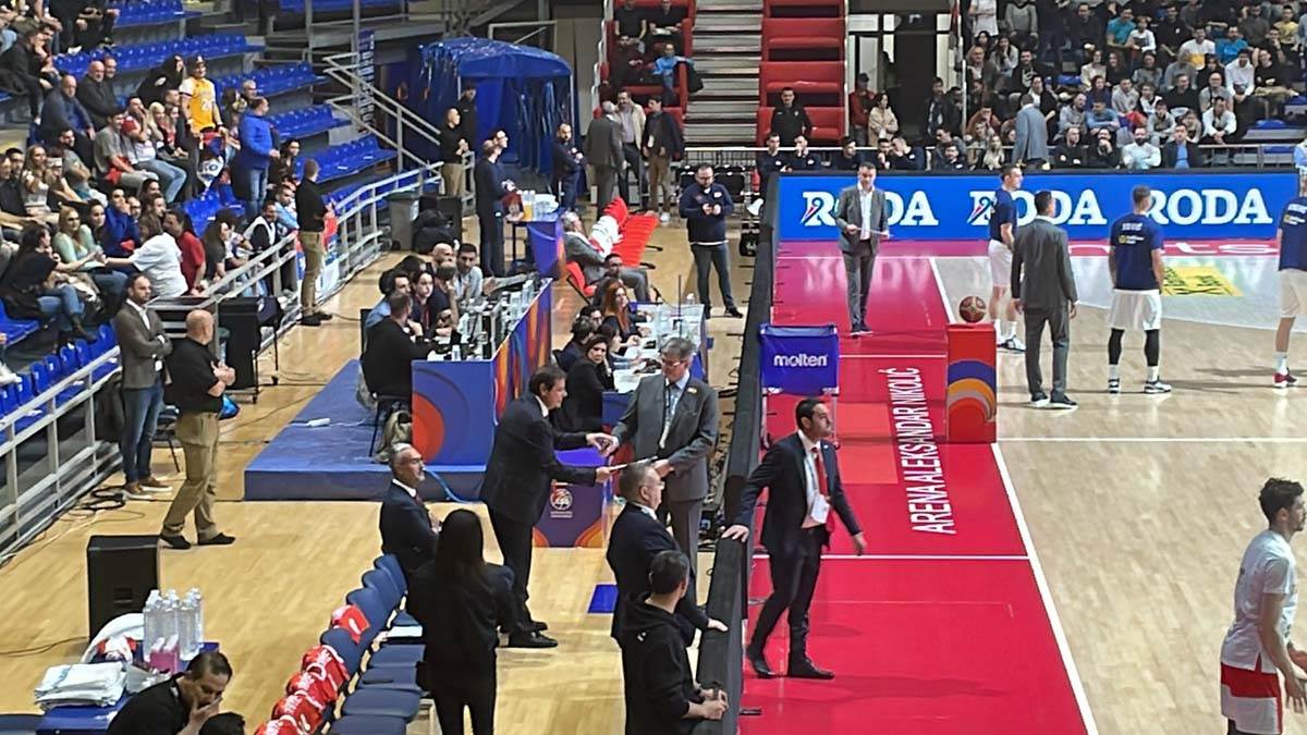 Ergin Ataman zvižduci u Pioniru