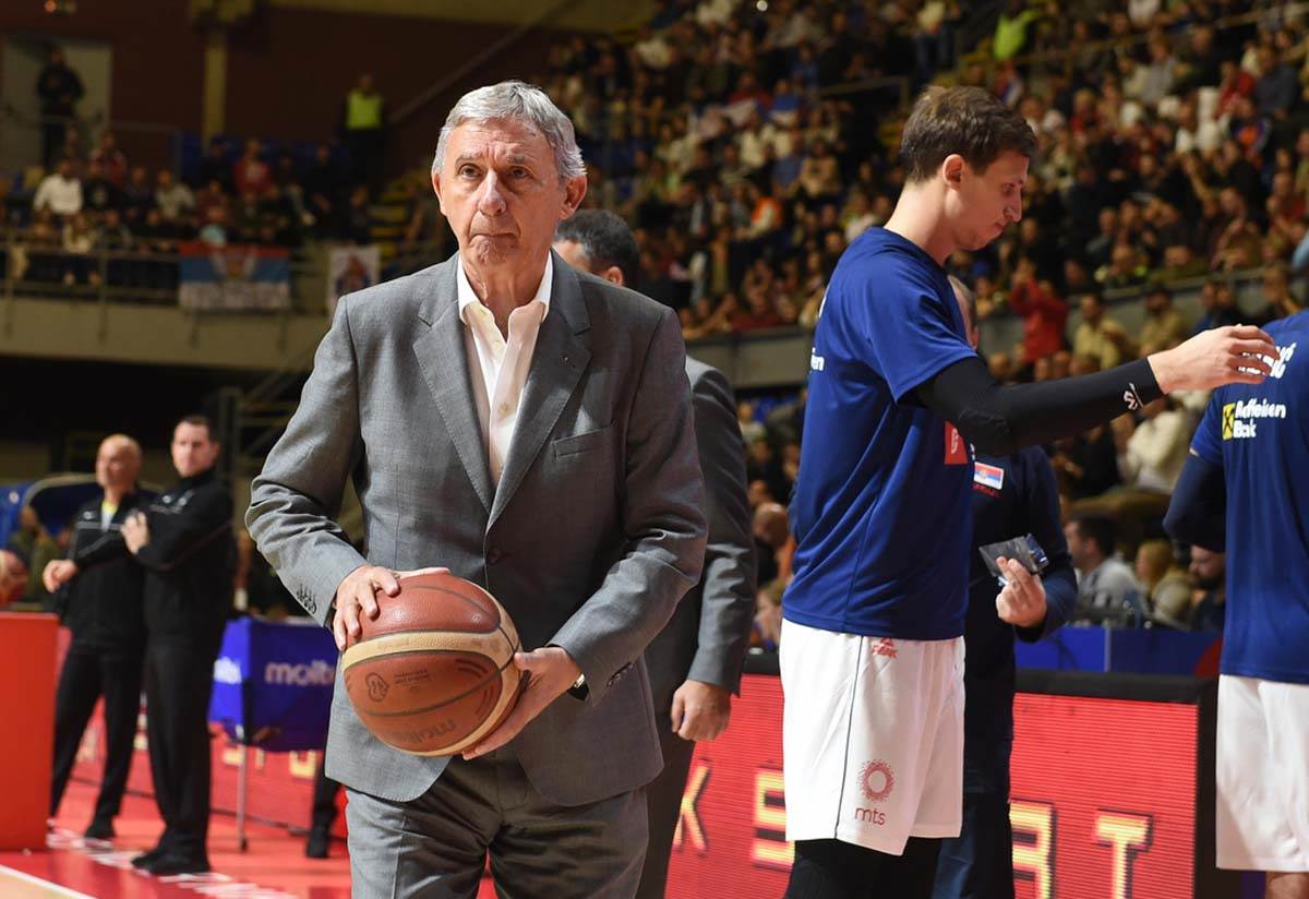 Svađa Svetislava Pešića i Ergina Atamana na meču Srbija - Turska