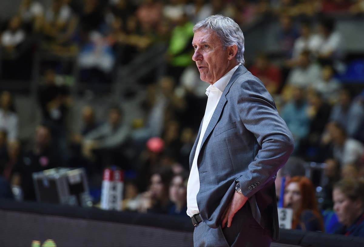 Svađa Svetislava Pešića i Ergina Atamana na meču Srbija - Turska