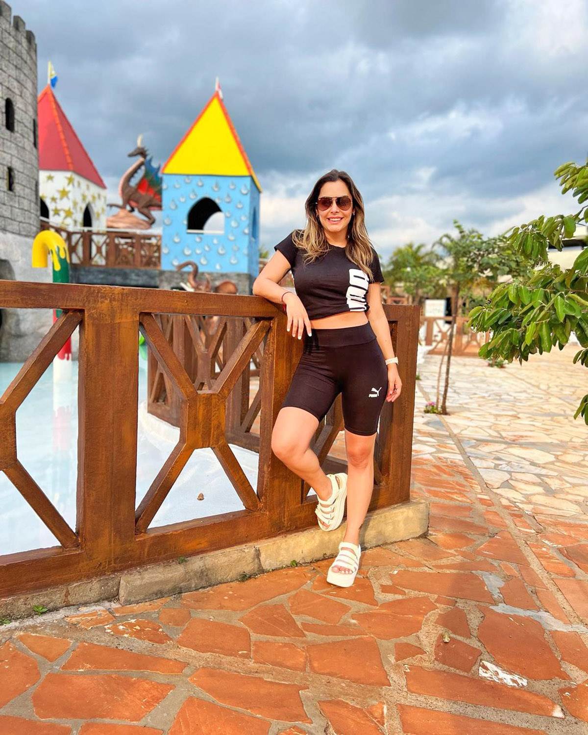 Larisa Rikelme (14).jpg