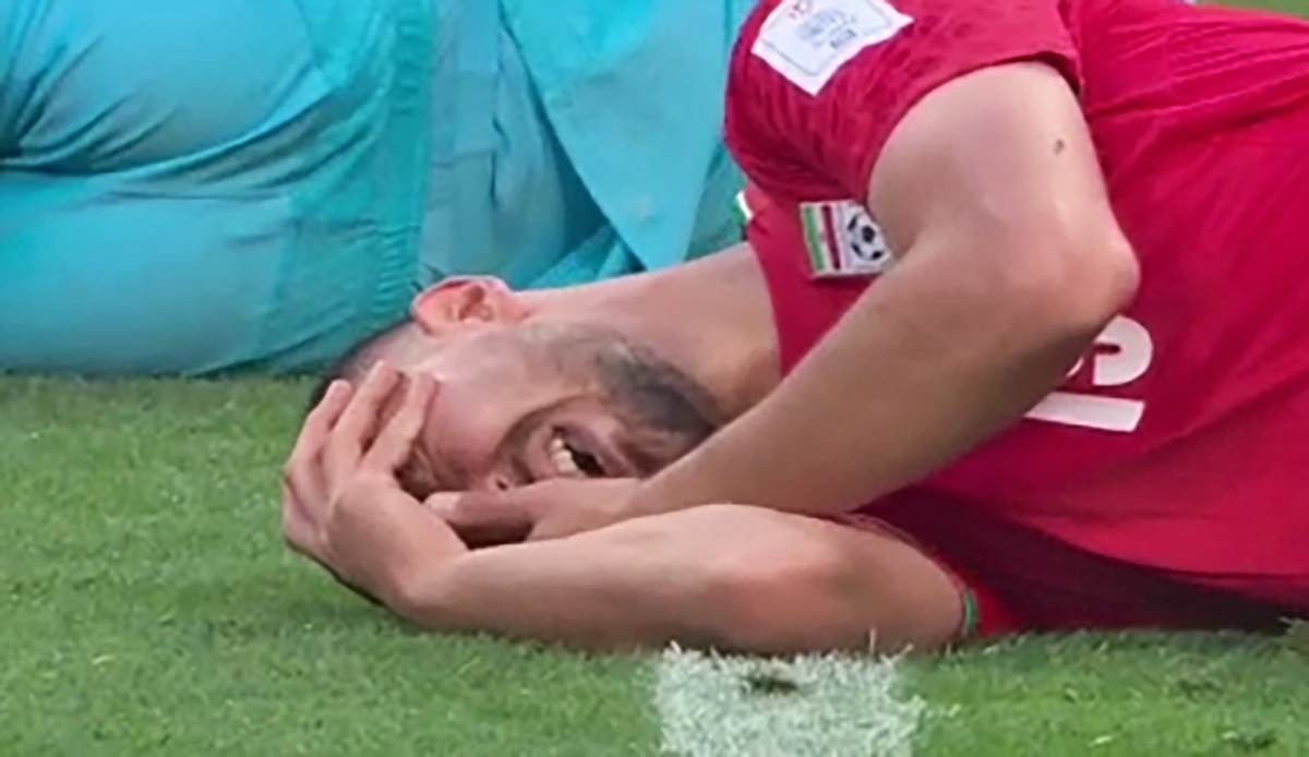 Povreda golmana Irana (9).jpg